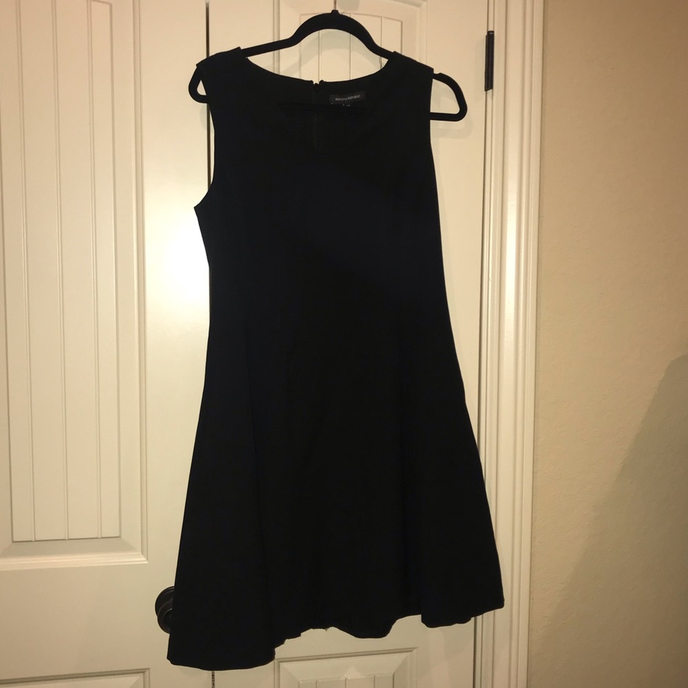 Banana Republic Sleeveless Little Black Dress 14